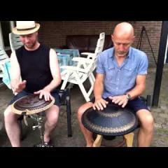 Jamming with Freezbee and Guda Bass Pan. Rob van Barschot & Arie den Boer